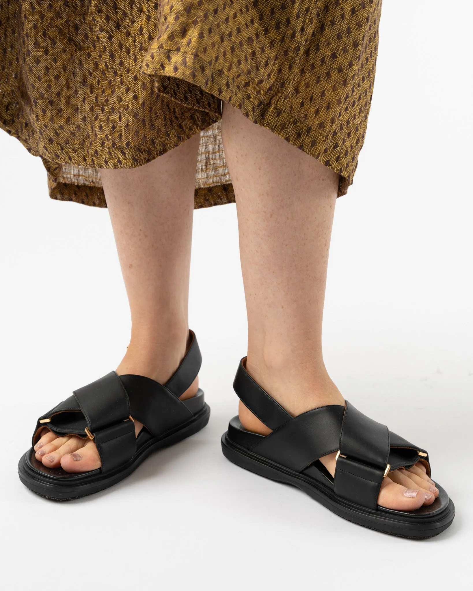 Marni Fussbett Criss Cross Sandal in Black