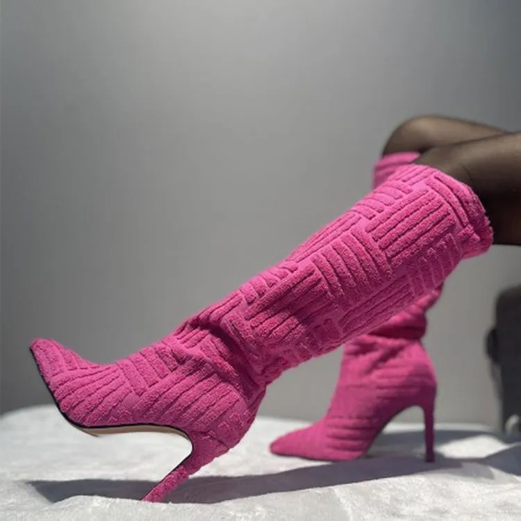 Plus Size Thermal Pointed Toe Towel Boots – Sexy & Warm