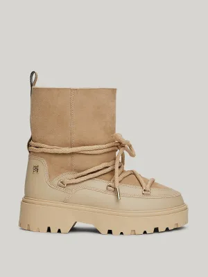 Shearling leather lace-up snow boots