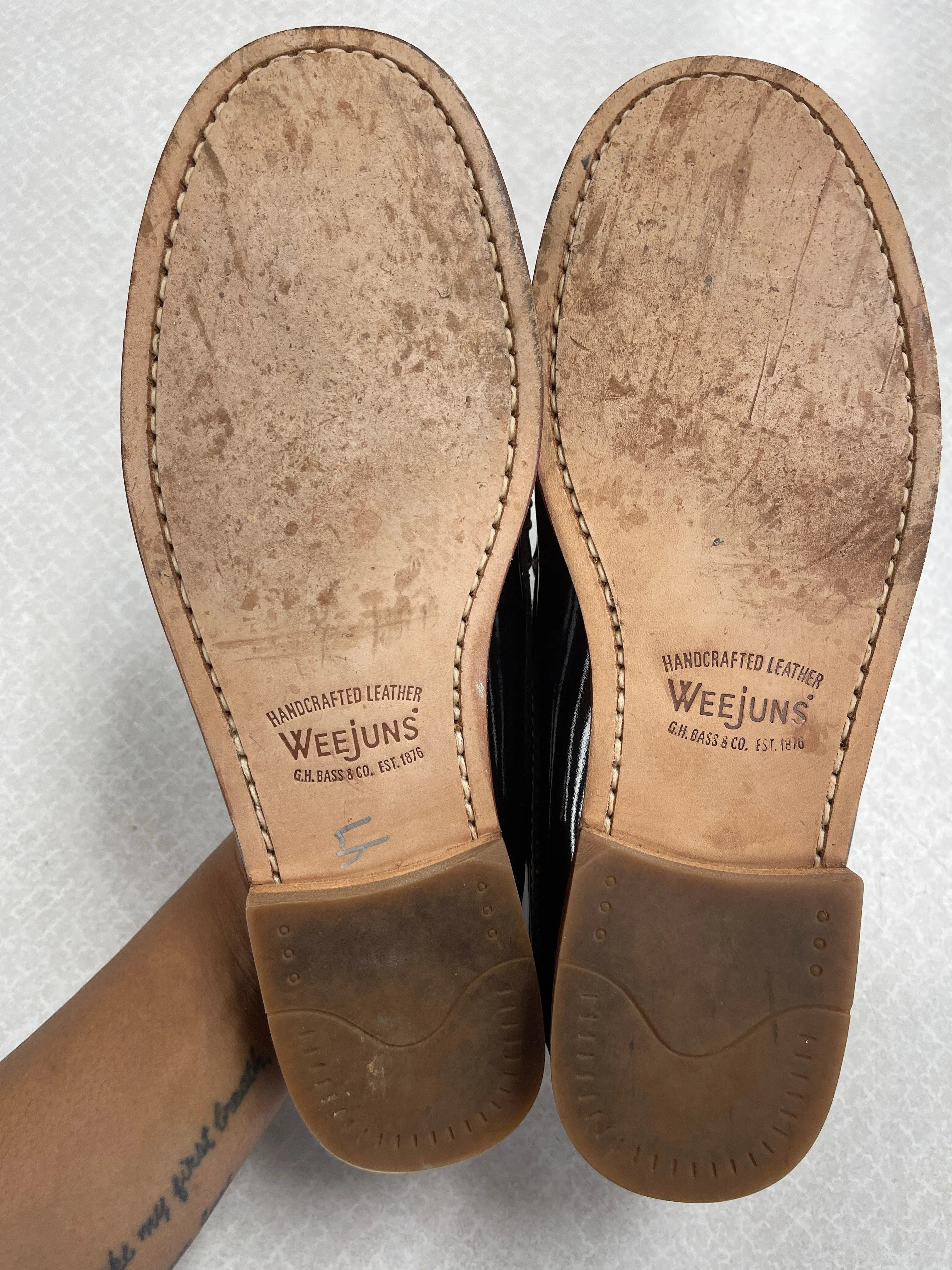 Shoes Flats By WEEJUNS In Black, Size:8.5