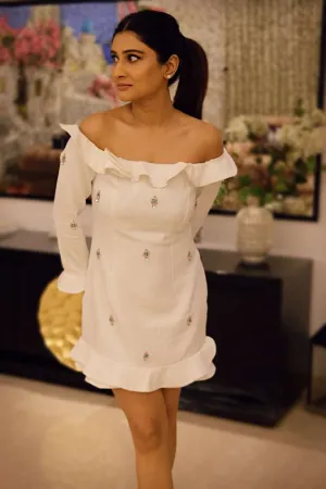So-Sexy White Valentine Dress
